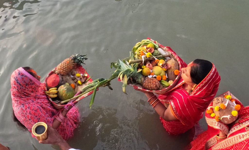 झापाको बाह्रदशीमा छठको सम्पूर्ण तयारी पूरा, आज खरना विधि गरिदै